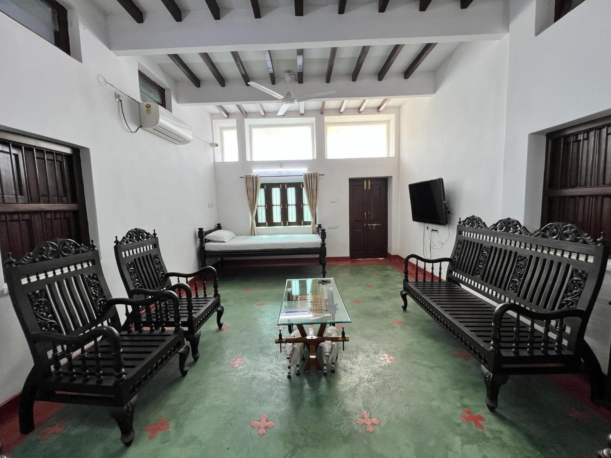Laxmi Nivas 1949 Bed & Breakfast Secunderabad Exterior photo