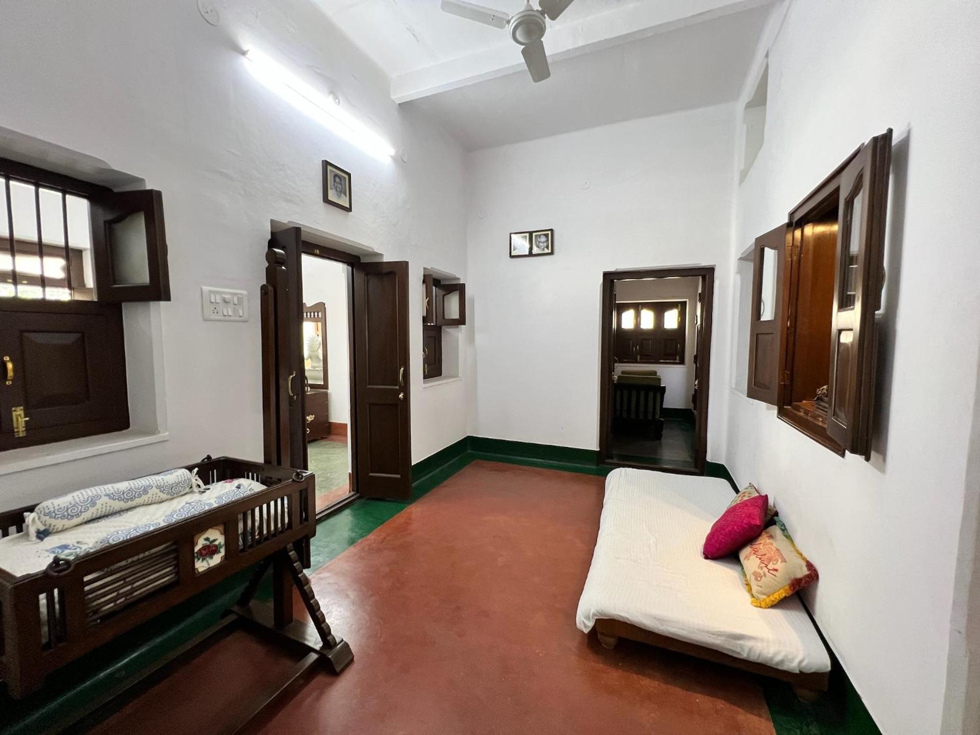Laxmi Nivas 1949 Bed & Breakfast Secunderabad Exterior photo